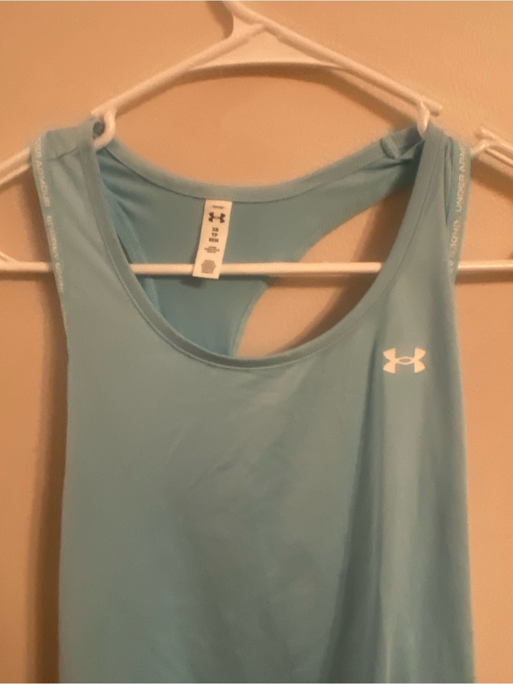 Under Armour Women's Light Aqua Racerback Tank XS